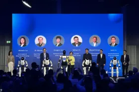 智元机器人空降慕尼黑：具身智能“国家队”出海，开启欧洲工业4.0新纪元 ... ...